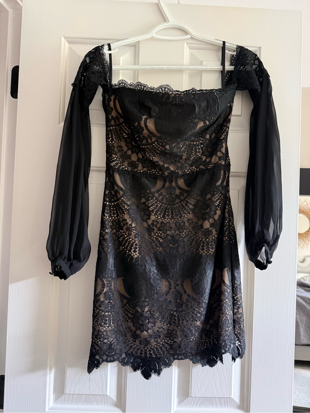 NBD Black Lace Off-Shoulder Long Sleeve Mini Dress